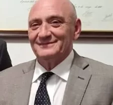 Daniel Di Lella - Abogado especialista en subastas judiciales